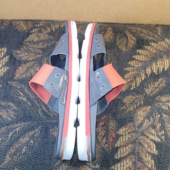 Sorel Grey and Coral Torpedo Slides- Size 9.5 - Picture 4 of 10